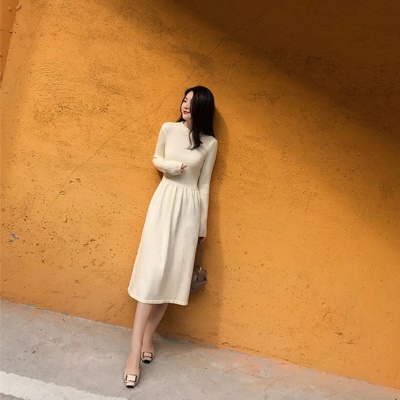 2025秋冬季新款配大衣中长款毛衣小黑裙内搭黑色打底针织连衣裙子