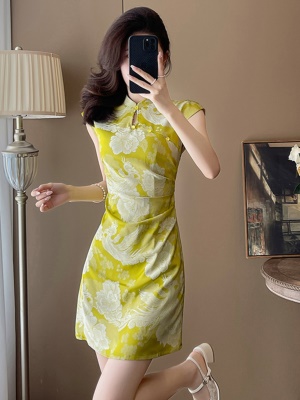 新中式国风旗袍改良连衣裙高级感气质褶皱显瘦裙子女夏季2025新款