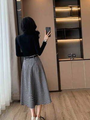 2025秋季新款套装裙法式复古a字格子半身裙女秋装搭配一整套时尚