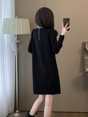 小香风黑色连衣裙女小个子高级感秋春季2025年会晚礼服气质小黑裙