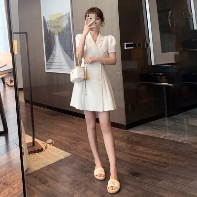 2025夏装新款领证小白裙小个子气质法式高级感双排扣西装连衣裙夏
