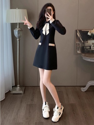 法式小香风黑色连衣裙小个子女春装2025新款高级感小黑裙气质显瘦