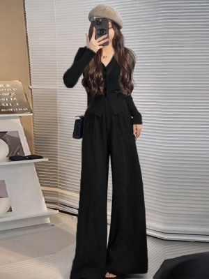 休闲运动套装女秋季2025新款洋气修身显瘦高腰针织阔腿裤两件套潮