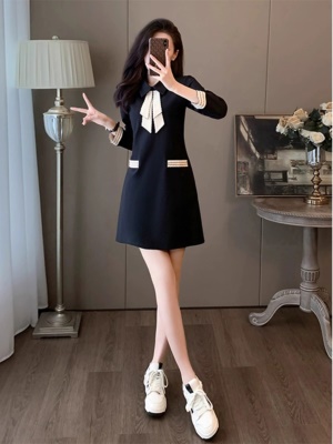 法式小香风黑色连衣裙小个子女春装2025新款高级感小黑裙气质显瘦