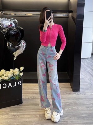 秋季多巴胺玫红色时尚套装早秋穿搭长袖上衣阔腿牛仔裤两件套女装