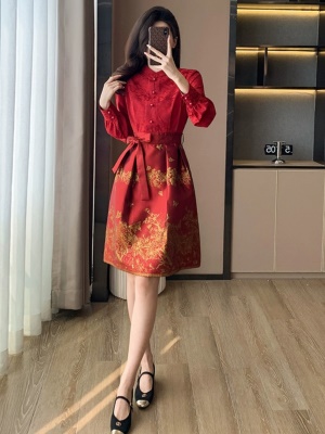 春季2025新年款中式国风旗袍改良连衣裙高级感显瘦红色年会晚礼服