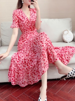 短袖V领碎花连衣裙女夏收腰显瘦气质超仙女雪纺长裙2025夏季新款