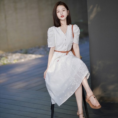 白色连衣裙女夏装法式纯棉气质名媛高级感夏季仙女V领长裙子夏天