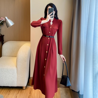 秋季新款红色连衣裙日常高级感女装气质收腰女神范长袖衬衫长裙子