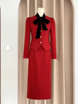 过新年衣服女装秋冬敬酒服新娘结婚回门订婚礼服红色小香风套装裙