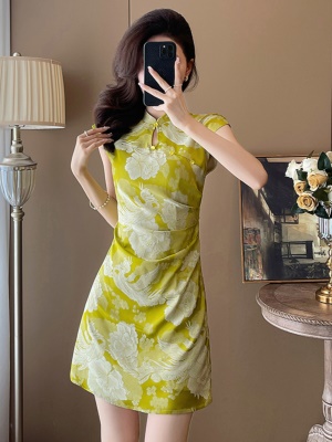 新中式国风旗袍改良连衣裙高级感气质褶皱显瘦裙子女夏季2025新款