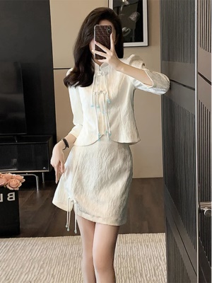 新中式国风连衣裙女秋季2025新款气质轻奢旗袍上衣半身裙两件套装