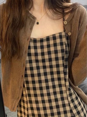 早秋装搭配一整套穿搭2025新款小香风格子长袖连衣裙女开衫两件套