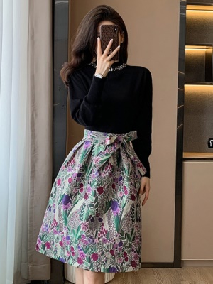 秋冬季新款a字裙女小香风针织连衣裙高级感国潮风新中式礼服气质