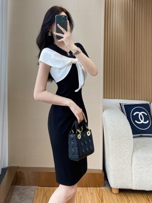 夏2025新款气质礼服连衣裙蝴蝶结修身收腰显瘦黑色包臀短裙小个子
