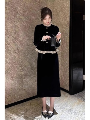 秋冬季女装2025新款黑色金丝绒连衣裙赫本风高定高端法式礼服长裙