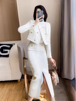 冬季新款富家千金订婚礼服红色高级感气质名媛小香风套装裙子过年