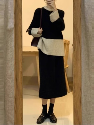 2025秋冬新款小香风针织套装裙女两件套慵懒风高级感红色毛衣裙子