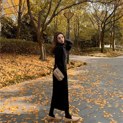 2025新款配大衣打底长款毛衣裙过膝法式内搭高领针织连衣裙女秋冬