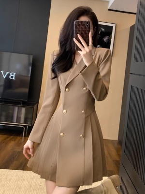 高端职业装干练西装连衣裙春秋新款高级感修身显瘦气质女神范裙子