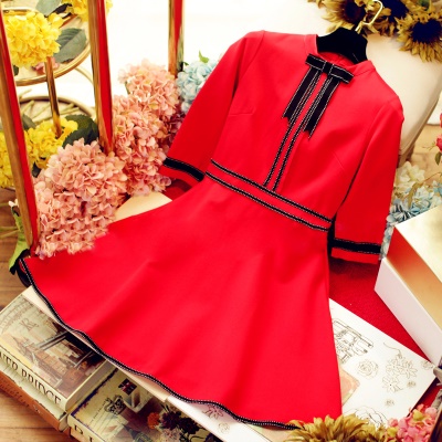 早春新款法式高级感婚宴会气质名媛红色连衣裙子订婚礼服平时可穿