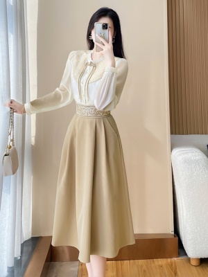 新中式国风套装裙2025早春新款女干练衬衫时尚职业半身裙子两件套