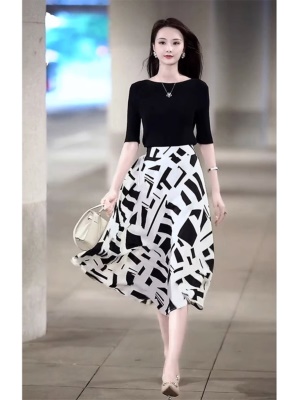 2025夏季新款高端气质半身裙两件套装高级感连衣裙子穿搭一整套女