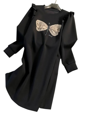 秋冬季黑色加绒加厚气质连衣裙高级感长袖宽松显瘦减龄裙子小个子