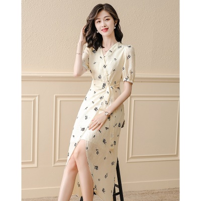 雪纺连衣裙女夏2025年新款碎花御姐轻熟风修身显瘦气质名媛长裙子