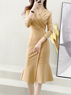 2025春季新款职业鱼尾裙子气质名媛女神范长袖西装连衣裙轻奢高端