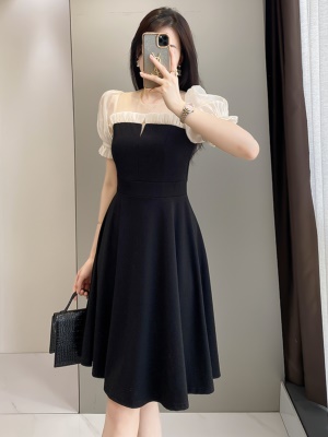 黑色连衣裙小个子女夏高级感气质修身显瘦时尚高端精致宴会礼服裙