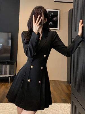 黑色西装连衣裙子双排扣职业西服长袖女春高级感气质赫本风小黑裙