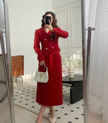 秋冬小香风红色套装裙女2025年冬季新款毛呢气质名媛两件套高级感