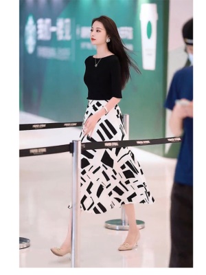 法式气质女神范两件套高级感高端轻奢连衣裙子女夏套装穿搭一整套