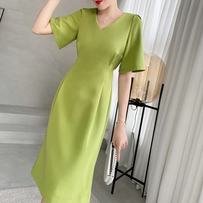 名媛高端裙子高级感气质女神范职业法式V领连衣裙女夏季2025新款