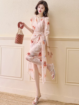 碎花一片式连衣裙女夏季2025新款女装气质修身显瘦裙子温柔风仙气