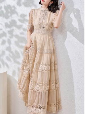 法式蕾丝连衣裙女夏季新款气质女神范茶歇裙收腰显瘦高级感长裙子