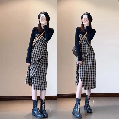 2025早春装新款复古显瘦气质修身法式高级感长袖格子连衣裙女春季