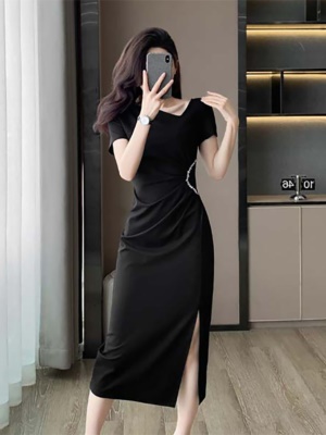 黑色修身显瘦包臀连衣裙女高级感气质名媛高端精致女神范裙子夏季