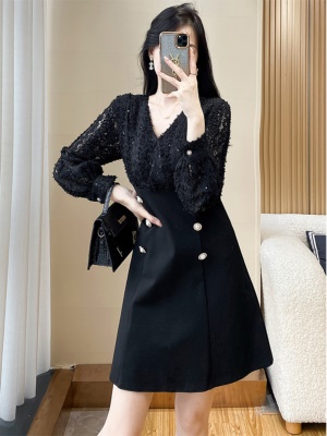 高级感高端气质V领礼服裙子2025年秋季新款女装小个子黑色连衣裙