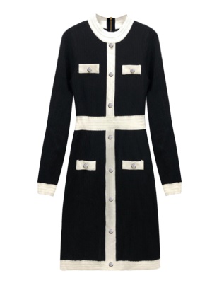 针织包臀连衣裙女秋冬小个子外穿毛衣裙新款配大衣的打底内搭裙子