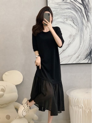 法式赫本风高级感气质连衣裙女夏季黑色网纱拼接遮肉收腰显瘦长裙