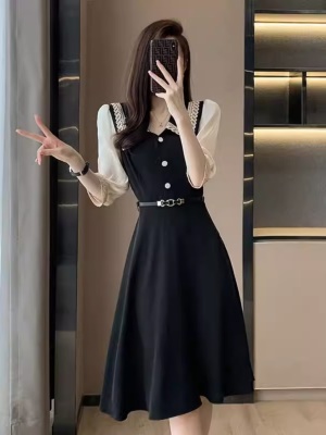 高级感小香风七分袖连衣裙2025春季新款气质收腰显瘦赫本小黑裙子