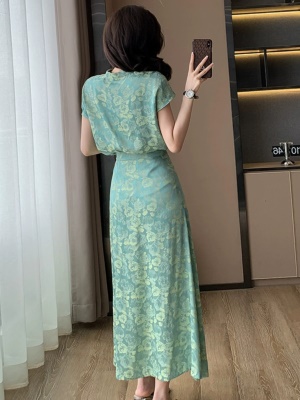 绿色新中式旗袍套装女夏季2025新款气质国风开叉包臀半身裙两件套
