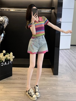 多巴胺休闲运动套装女夏季炸街洋气小个子彩虹上衣牛仔短裤两件套