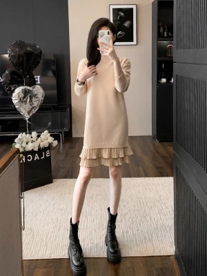 针织鱼尾连衣裙女秋冬季气质高级感小个子打底内搭配大衣的毛衣裙