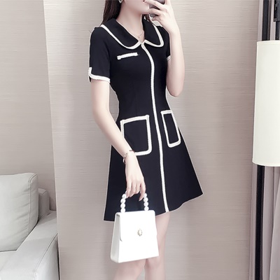 2020新款矮小个子心机小黑裙赫本风娃娃领短袖连衣裙修身显瘦气质