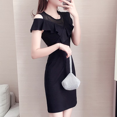 夏季小个子露肩小黑裙显瘦连衣裙赫本风性感气质修身包臀裙子女夏