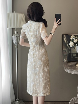 夏季新款显高显瘦优雅气质连衣裙
