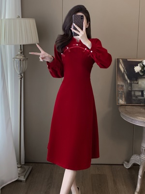 高级感红色旗袍连衣裙女秋季2025年新款收腰显瘦气质宴会晚礼服裙